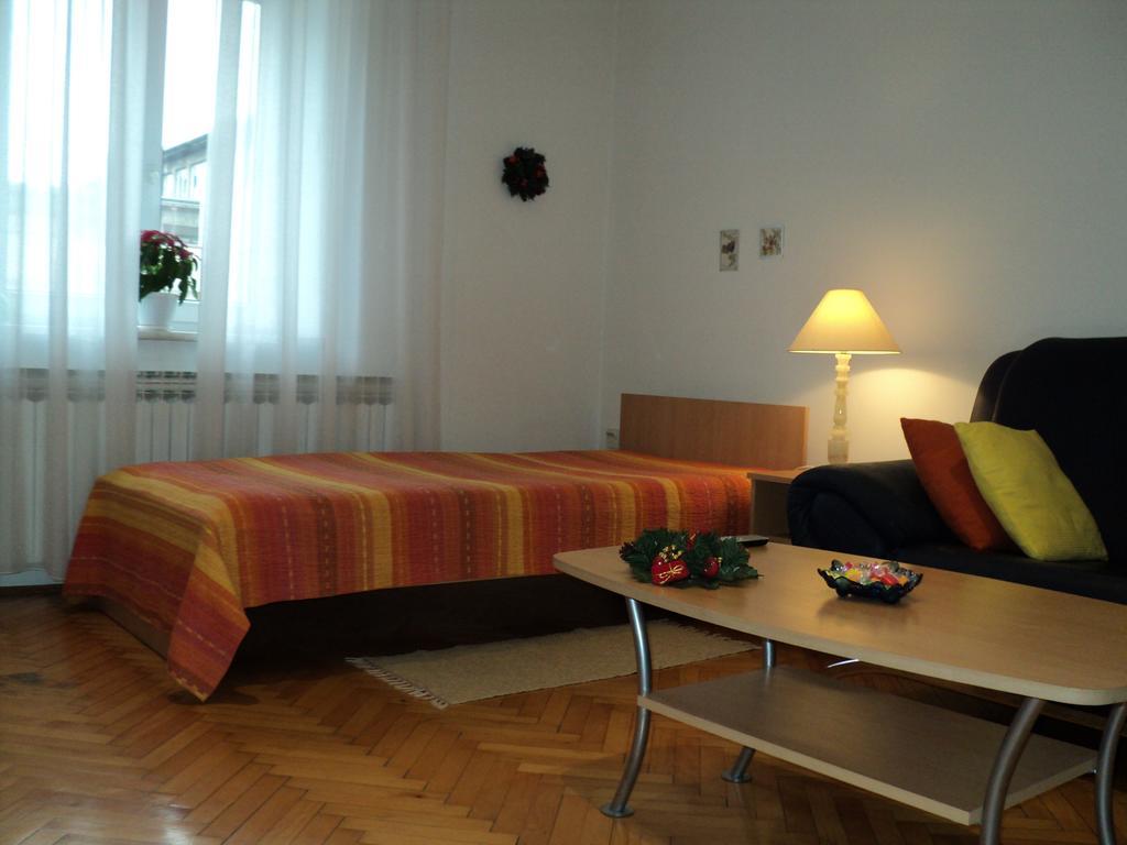 Apartment Horvat ซาเกร็บ ห้อง รูปภาพ