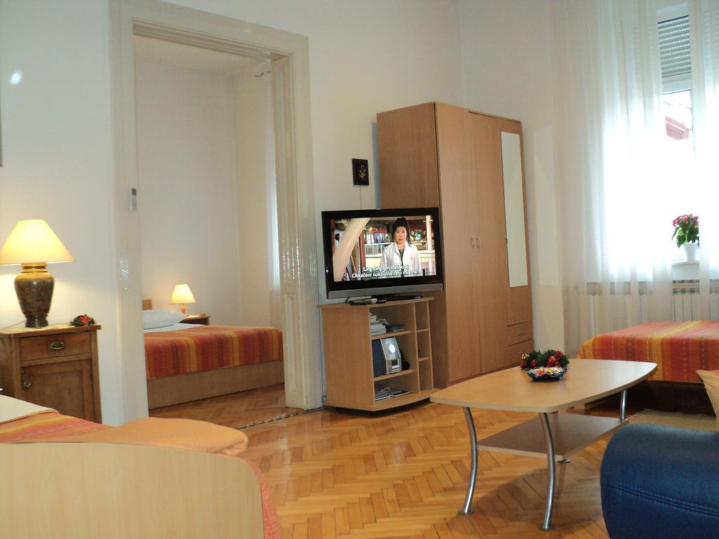 Apartment Horvat ซาเกร็บ ห้อง รูปภาพ