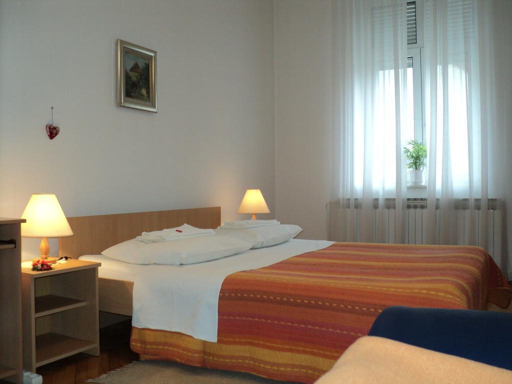 Apartment Horvat ซาเกร็บ ห้อง รูปภาพ